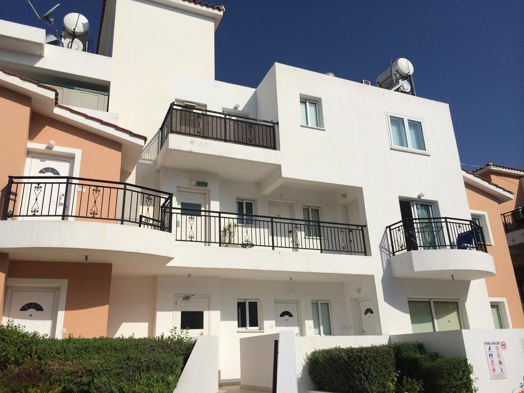 Ithaki Gardens Apartment 107 Paphos Kamer foto